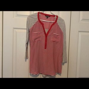 Red & white express shirt