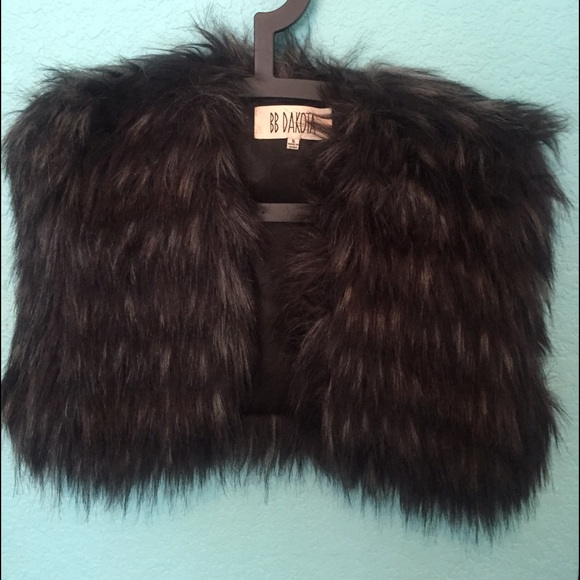 Fur vest