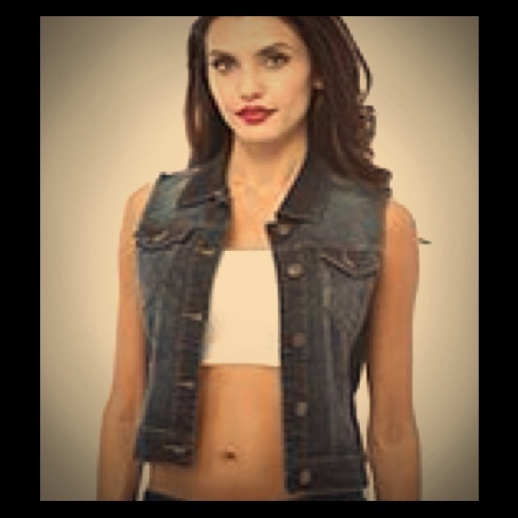 Dollhouse Jean sleeveless Jacket