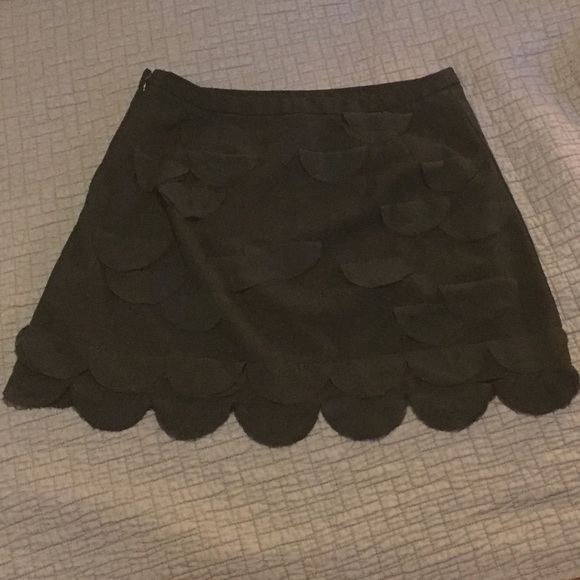 The Limited Dresses & Skirts - Limited scallop skirt