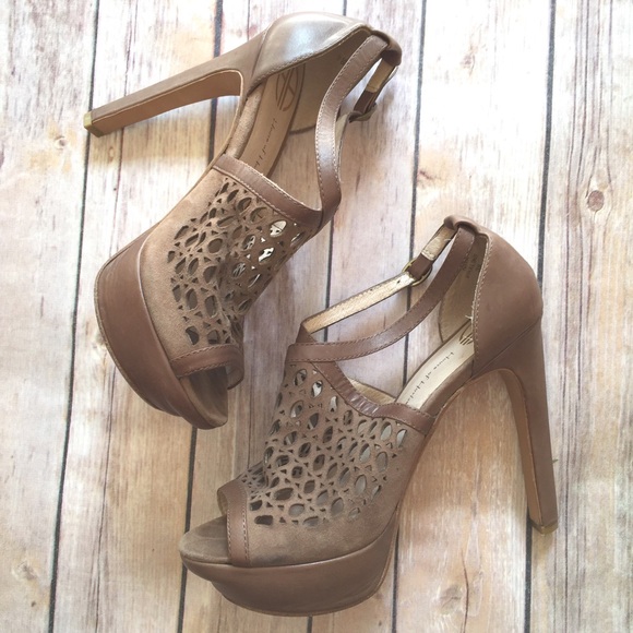 House of Harlow 1960 Shoes - House of Harlow Nita Laser-Cut Peep-Toe Platforms