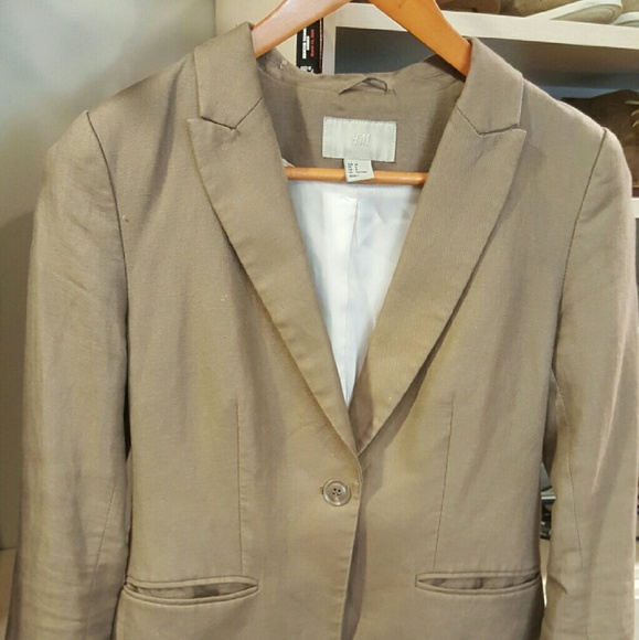 Brown tan H&M blazer