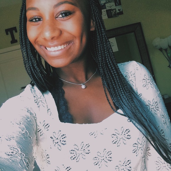 Meet your Posher, Taylor