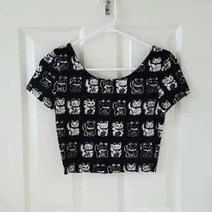 H&M Neko crop top