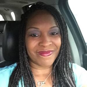 Meet your Posher, Monique