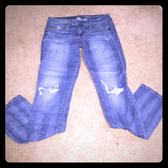 American Eagle Skinny Leg Jeans