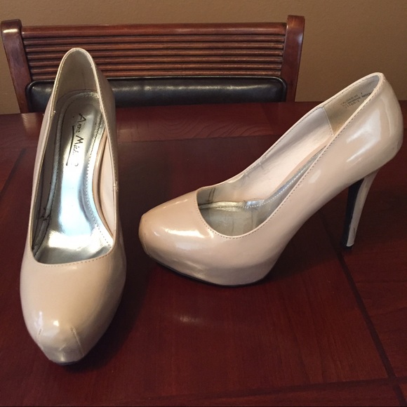 Patent Leather Nude Stilettos - Picture 4 of 4