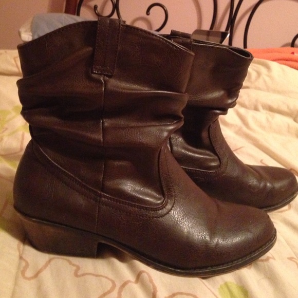 Adorable booties!!