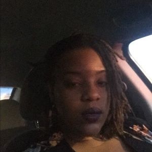 Meet your Posher, Shaniya