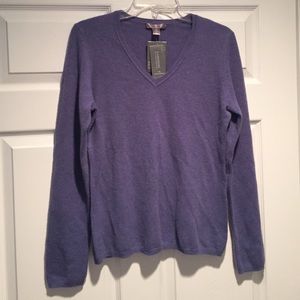 Perfect condition never worn cashmere sweater