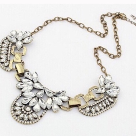 Sparkling Statement Necklace
