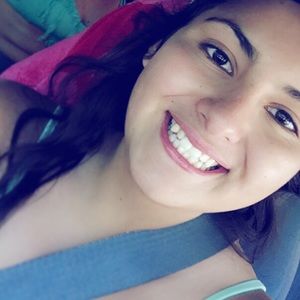 Meet your Posher, Karla