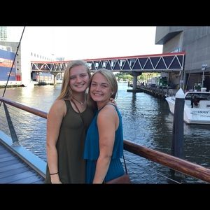 Meet your Posher, Sofia