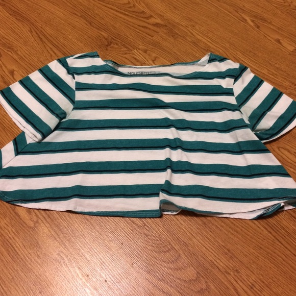 flowy crop top