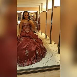 Meet your Posher, Veronica