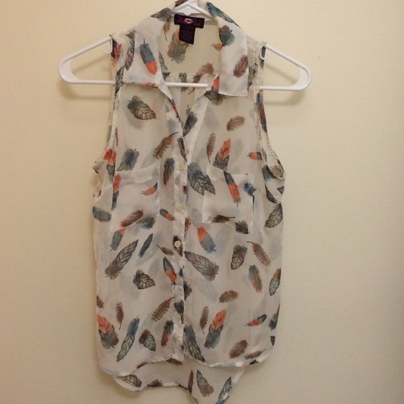 White feather print button up tank top