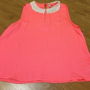 sleeveless collared hot pink shirt