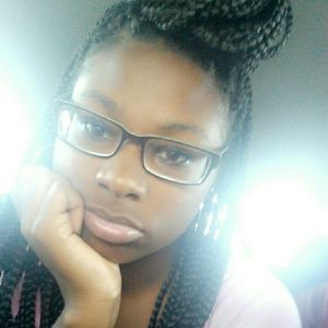 Meet your Posher, Cierra