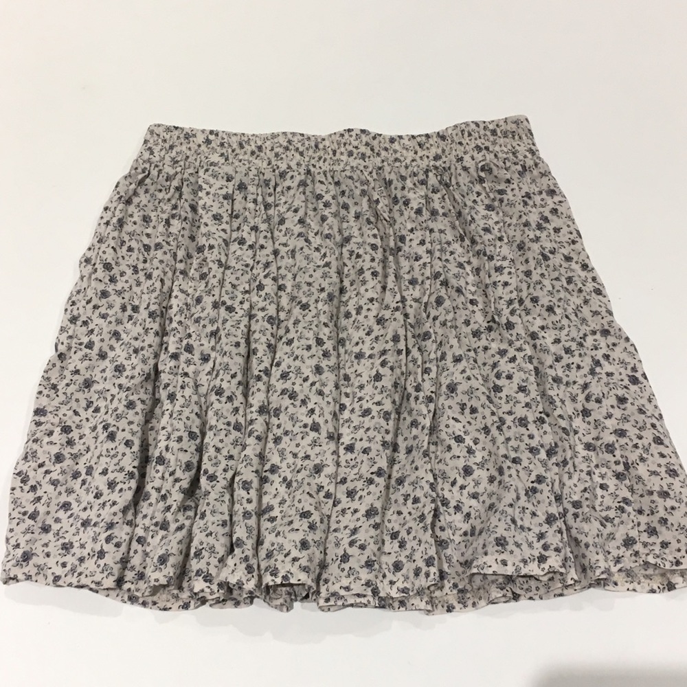 Brandy Melville floral skirt
