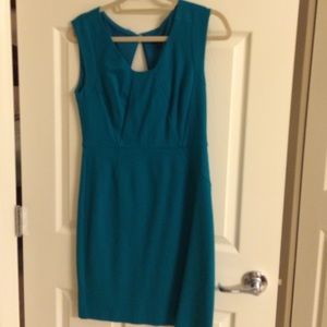 Price reduced! Keyhole back - great color