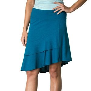 Horny Toad Skirts - NWOT Horny Toad Charcoal Grey Scallop Skirt sz L Horny Toad Skirts - NWOT Horny Toad Charcoal Grey Scallop Skirt sz L