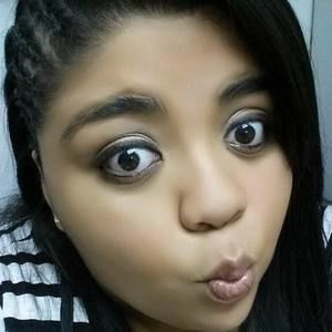 Meet your Posher, Jeanette