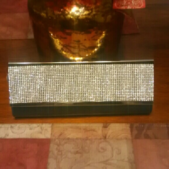 Classy Crystal Handbag - Picture 1 of 4