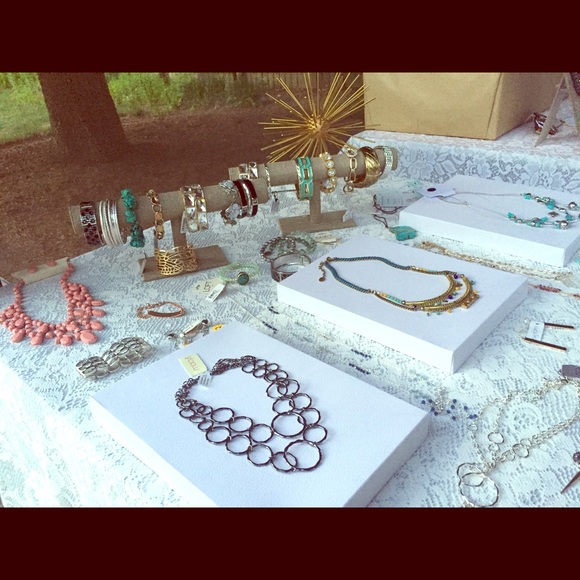 Jewelry sale! Interested and l make you a listing!
