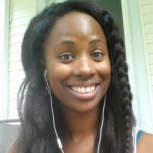 Meet your Posher, Alicia