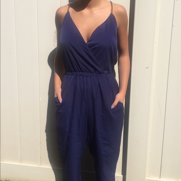 ❤️Host Pick❤️ Navy Jumpsuit - Picture 2 of 7