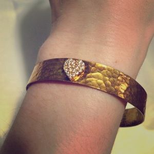 Gold plated and rhinestone bracelet!