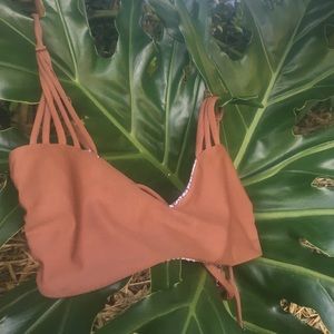 ACACIA L krobokan coconut top 🌈