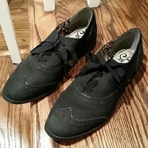 Black Suede/Patent Leather Modern Saddle-Oxfords