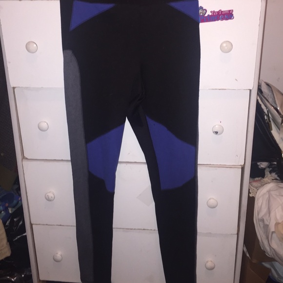 Tights - Picture 2 of 4