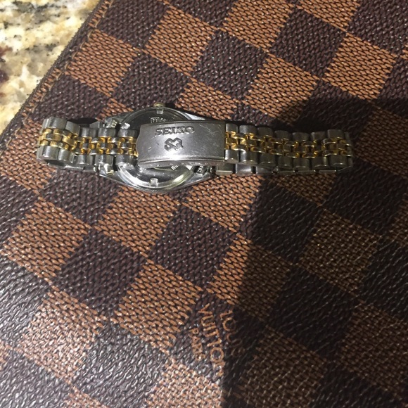 ??Vintage Seiko two toned watch