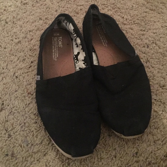 Toms