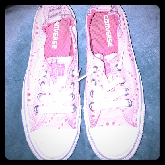 Pink Lace Converse! 💕