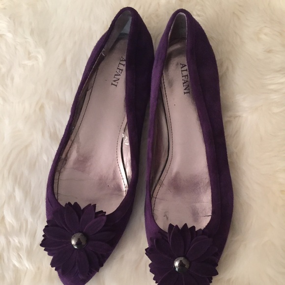 Alfani Purple Leather Flower Flats