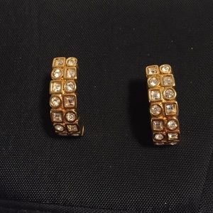 Rhinestone gold earrings