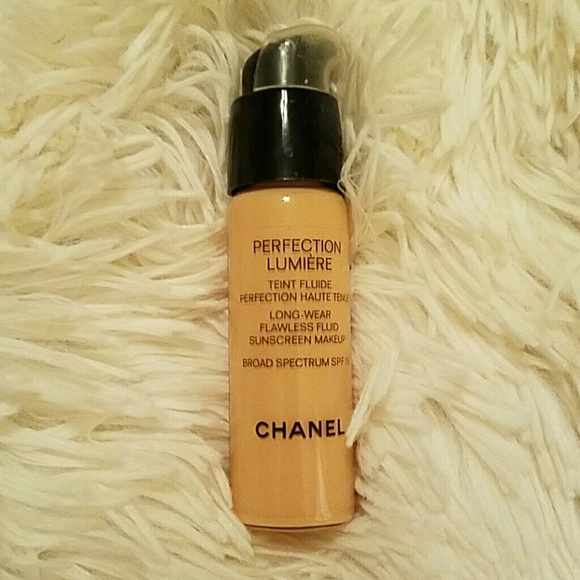 Chanel Perfection Lumiere