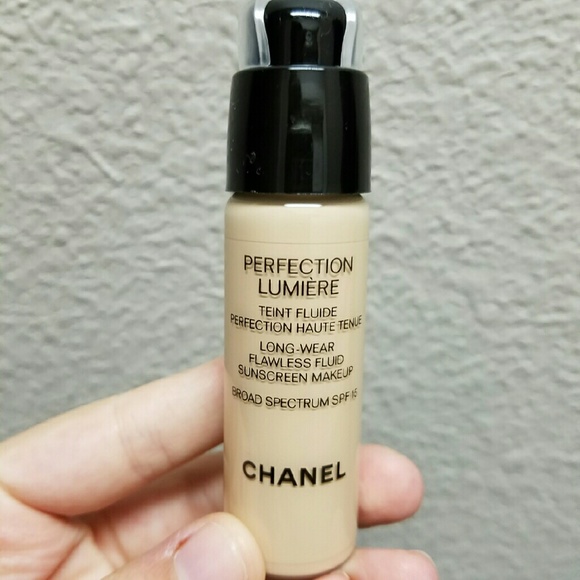 Chanel Perfection Lumiere