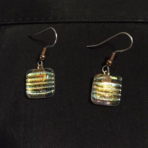 Iradesecent square earrings