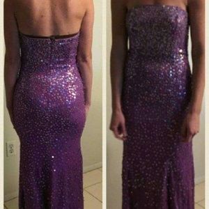Dress sequin