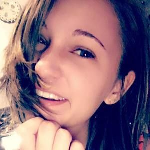 Meet your Posher, Liz