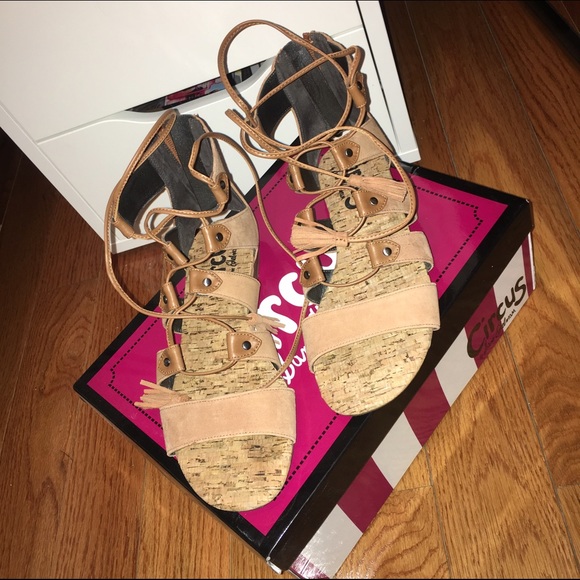 Sam Edelman Shoes - Sam Edelman Gibson Sandal