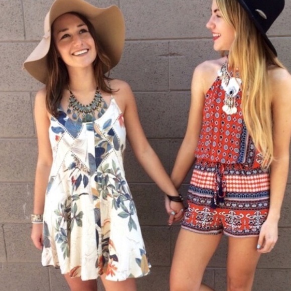 LF Floral Slip Dress - Picture 2 of 4