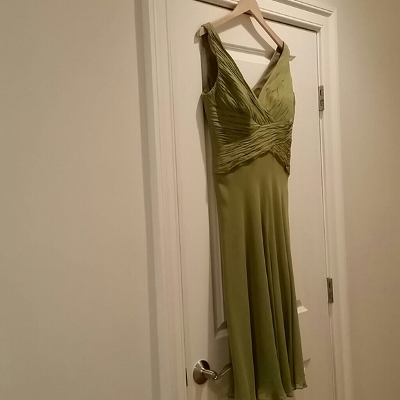 JONES NEW YORK 12 Petite Silk Dress
