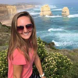 Meet your Posher, Kelsey