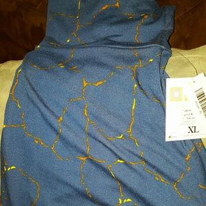 LuLaRoe Azure NWT XL