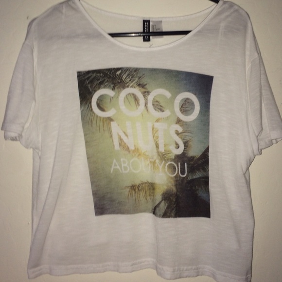 Graphics tee - Picture 2 of 3